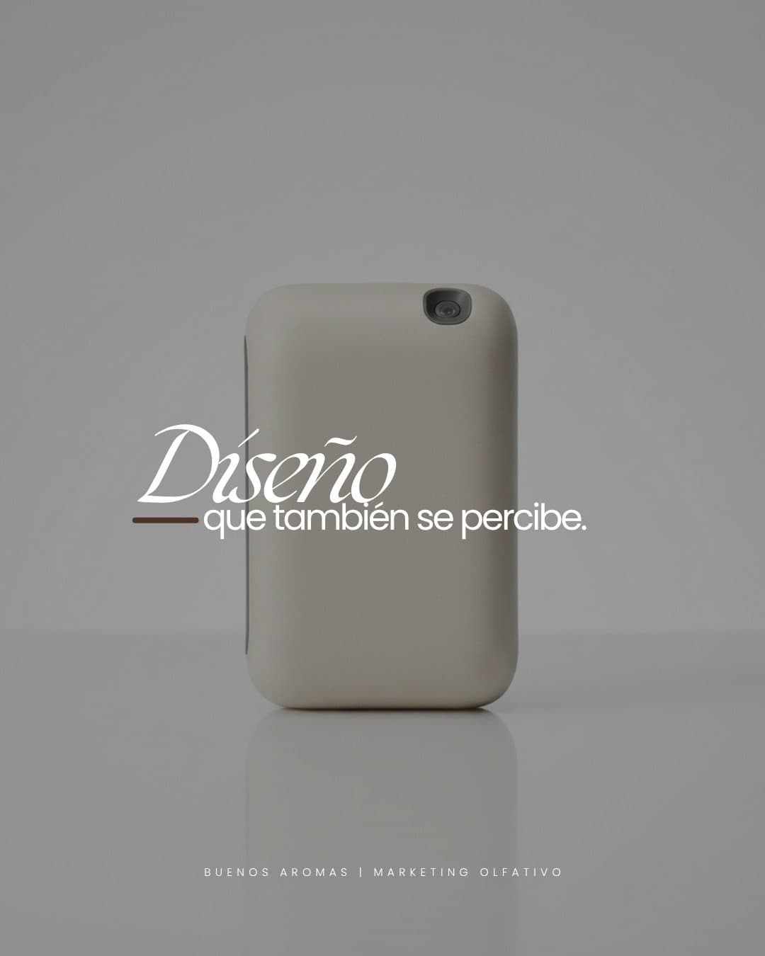 Placa de marca: diseño que también se percibe